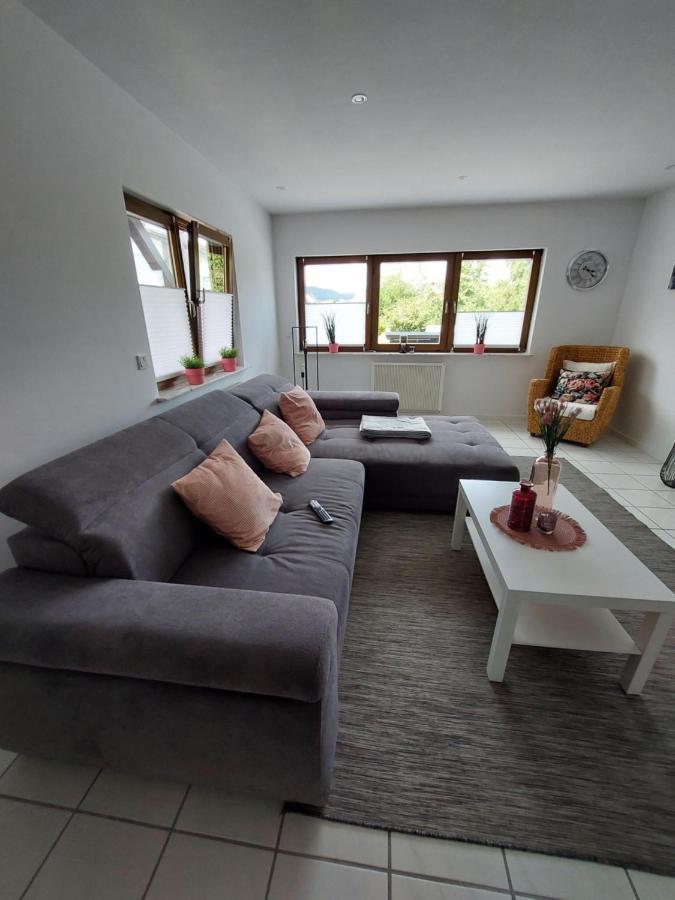 Ferienwohnung Uljana Schweich Ngoại thất bức ảnh